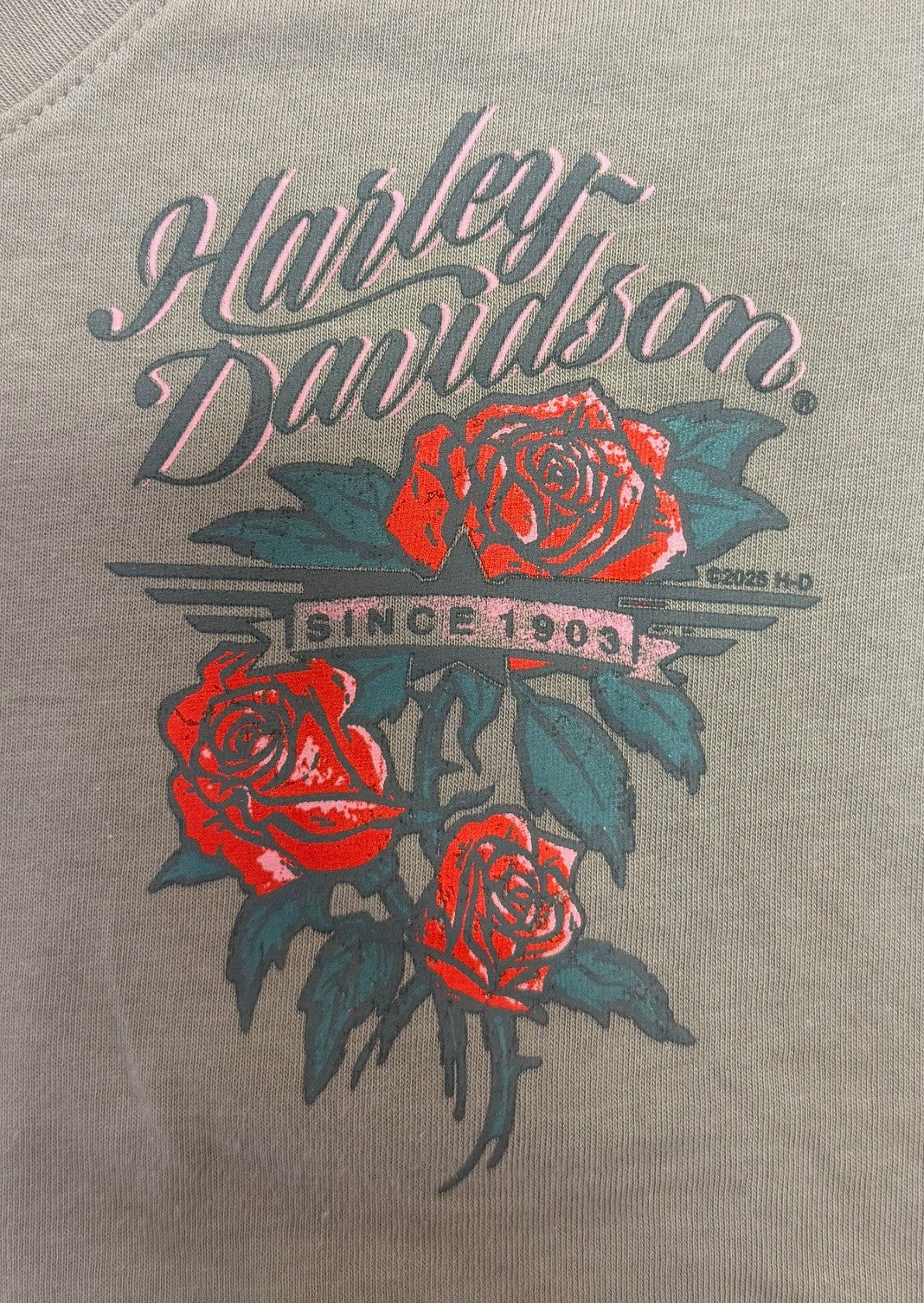 Ladies Rose T