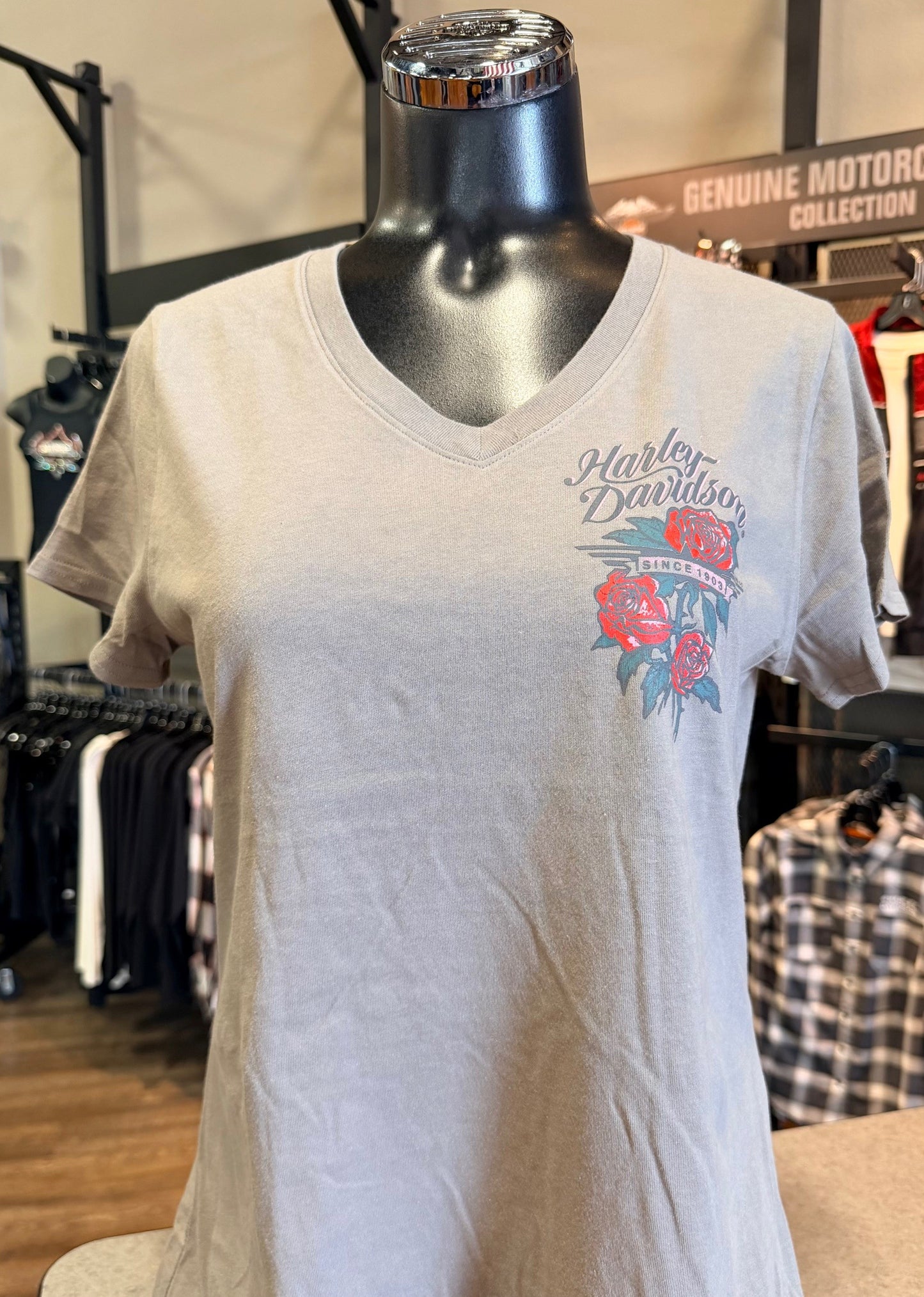 Ladies Rose T